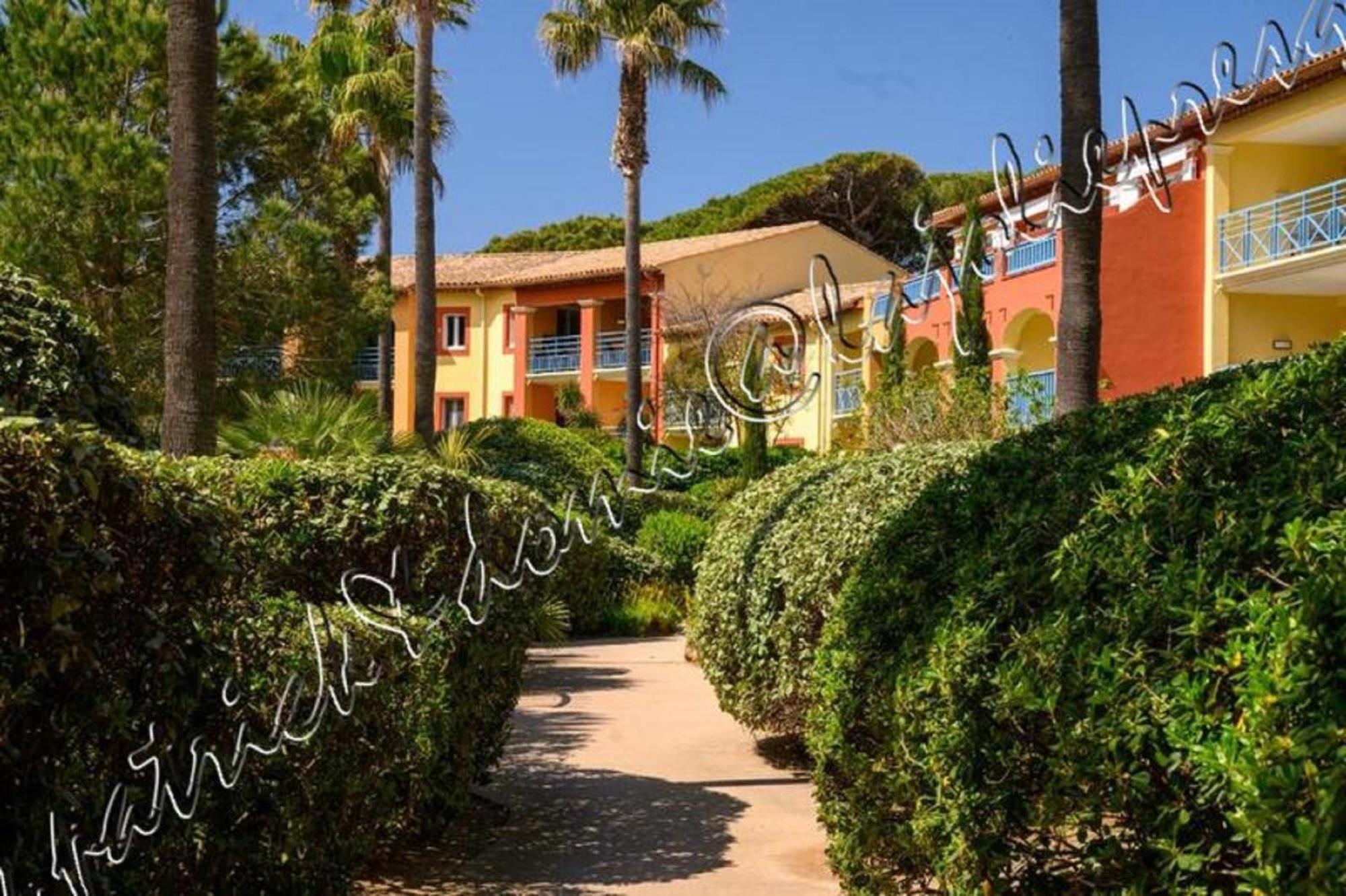 Magnifique Parc De La Presqu'Ile Avec Piscine Et Plage Face A Porquerolles ! Hyères Exterior foto